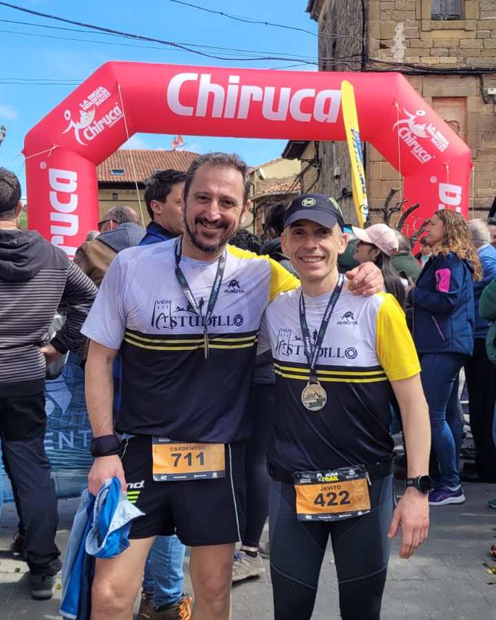 Este finde nos fuimos a correr a Foncea y… ¡vaya carrerón! Terreno técnico, paisajes espectaculares y un tiempo que acompañó de principio a fin. César y Javier A. dándolo todo en cada subida, cada bajada, y sobre todo, disfrutando. La organización de 10 y el pueblo… ¡impresionante! Volcado con la prueba, animando en cada rincón, haciéndonos sentir como en casa. Carreras así no se olvidan. Gracias, Foncea, por un día redondo.

https://triatlonastudillo.es/2025/04/trail-foncea.html